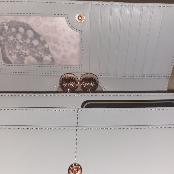 Ted Baker London Patent Leather Bobble Wallet - Picture 5 of 11